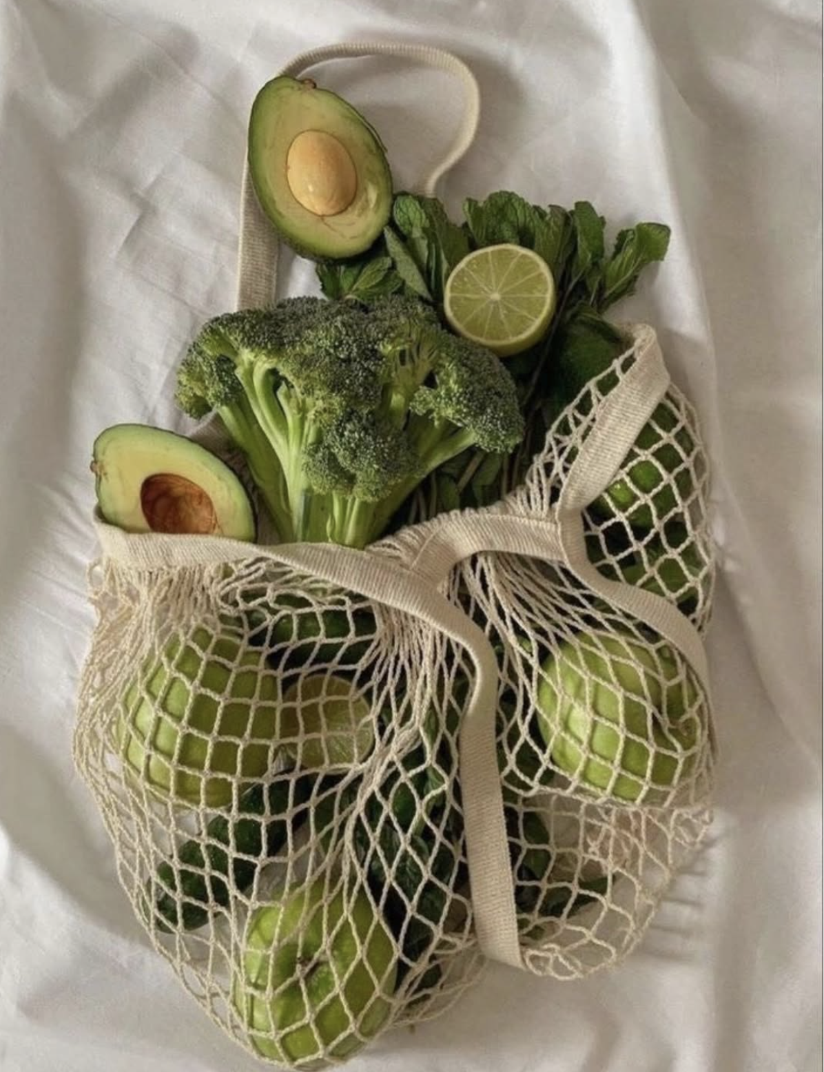 Filet rempli d'avocats, brocoli et citrons verts